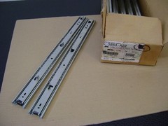Accuride 3864-A Slide w/ Mounting Tabs | 22″L, 90lb, Side Mount C 3864-A22 PAIR