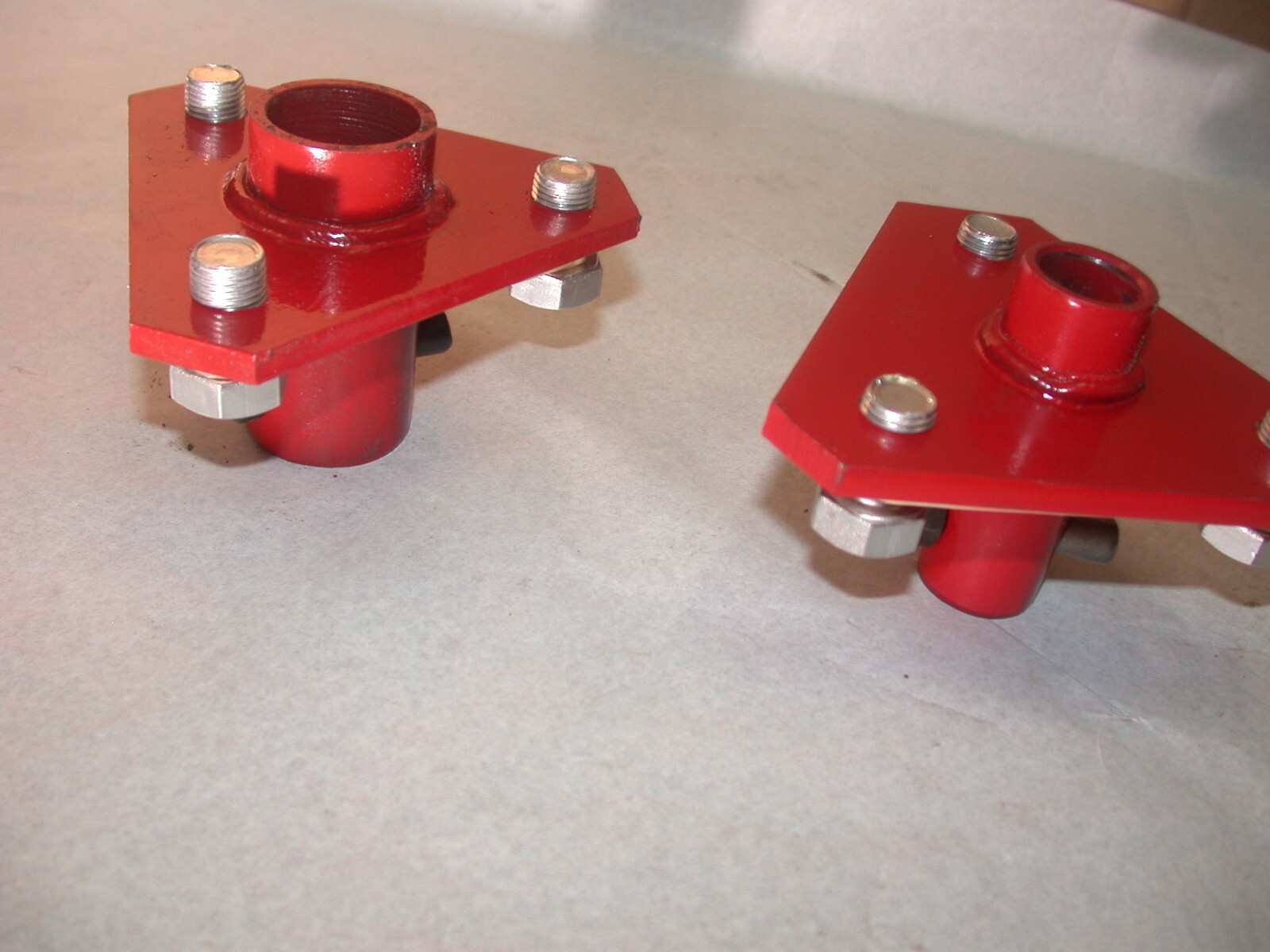 Snapper 7040433, 7040434, Rear Wheel Hubs . generic. new out of box. gallery