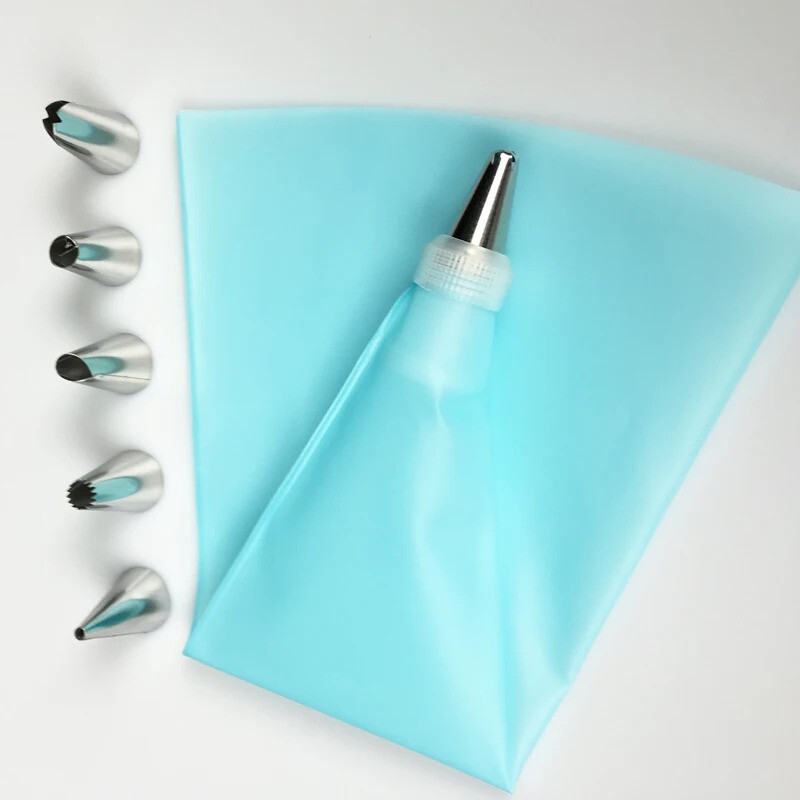 8 PCS Set Silicone Kitchen Accessories Icing Piping Cream Pastry Bag 6 STAINLESS gallery