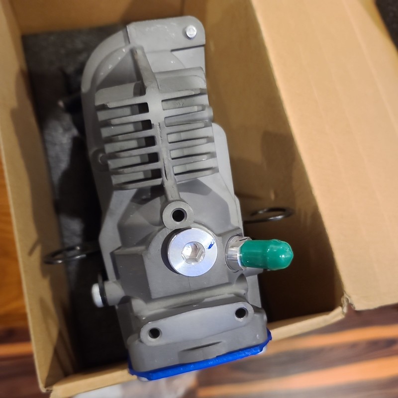 Fexon Air Suspension Compressor Pump for Mercedes-Benz C216 CL550 CL600 gallery