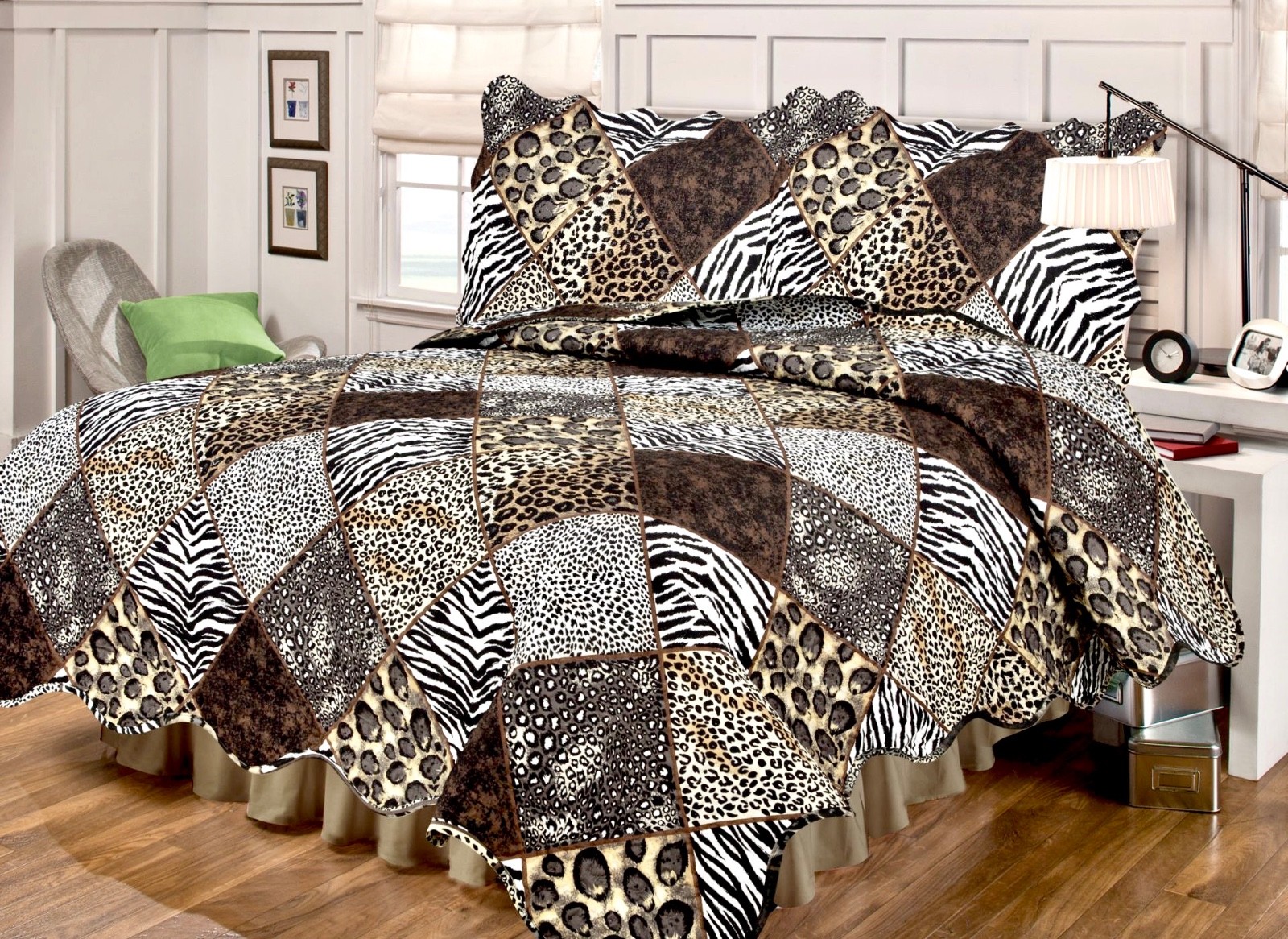 Safari Cheetah & Leopard Patchwork Animal Print Scalloped 3pc Quilt Set gallery