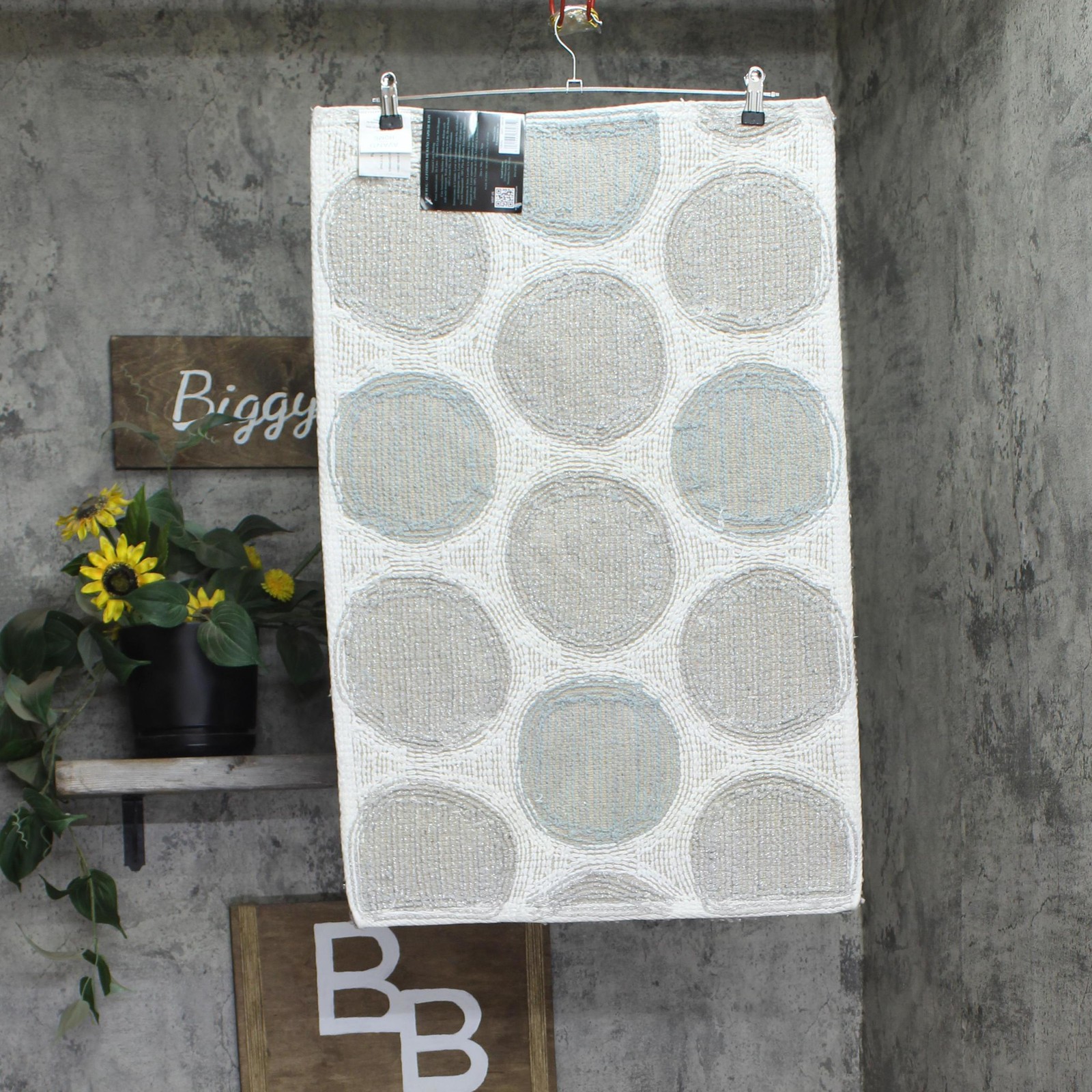 Avanti Dotted Circle Bath Rug Mat Rectangle Shiny White Gray Multi 20 x 30 gallery
