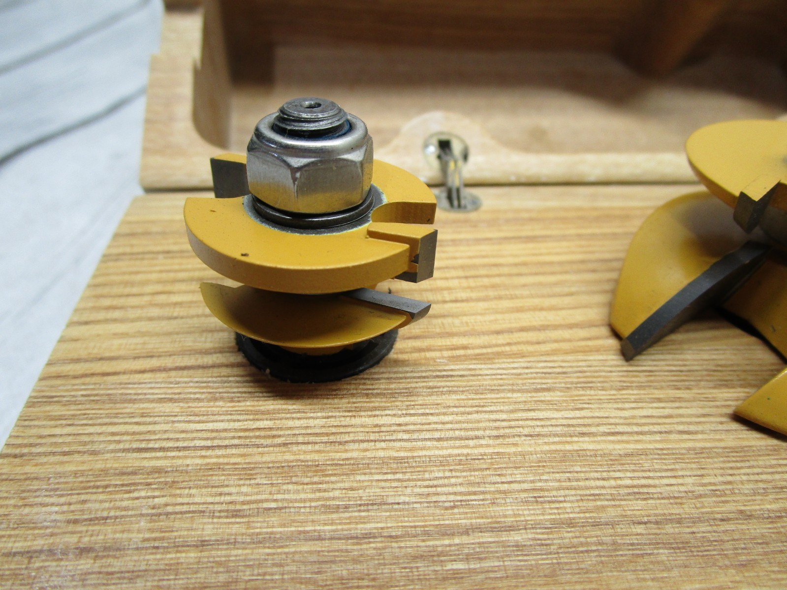 CMT Sommerfeld 1/2" Junior Raised Panel Router Bit Set Ogee Cutter 800.518.11 gallery