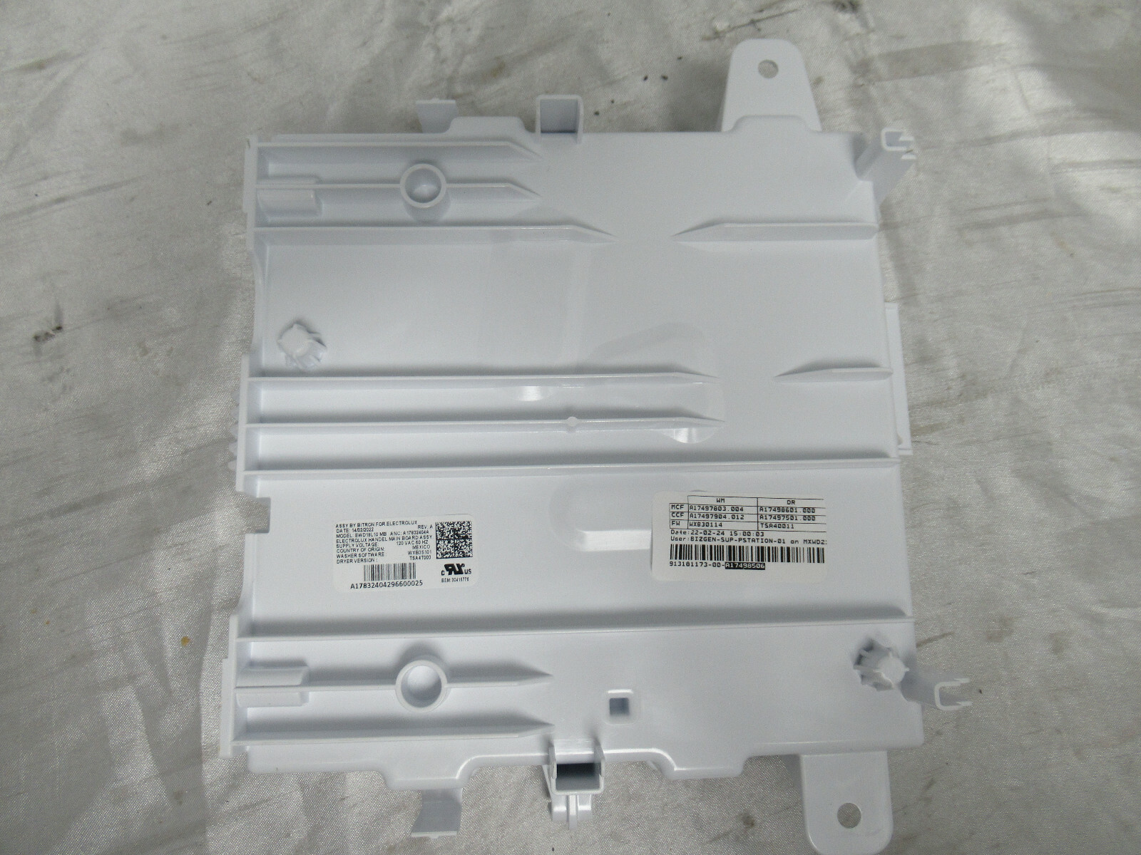 OEM Frigidaire Stack Unit ELECTRIC Washer/Dryer Board 5304524465 (Lot #30) gallery