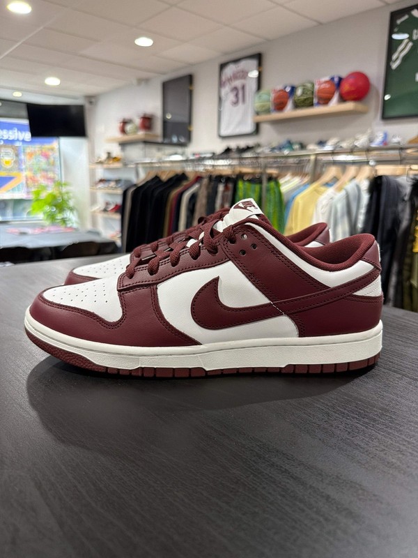 Dunk Low Redwood gallery
