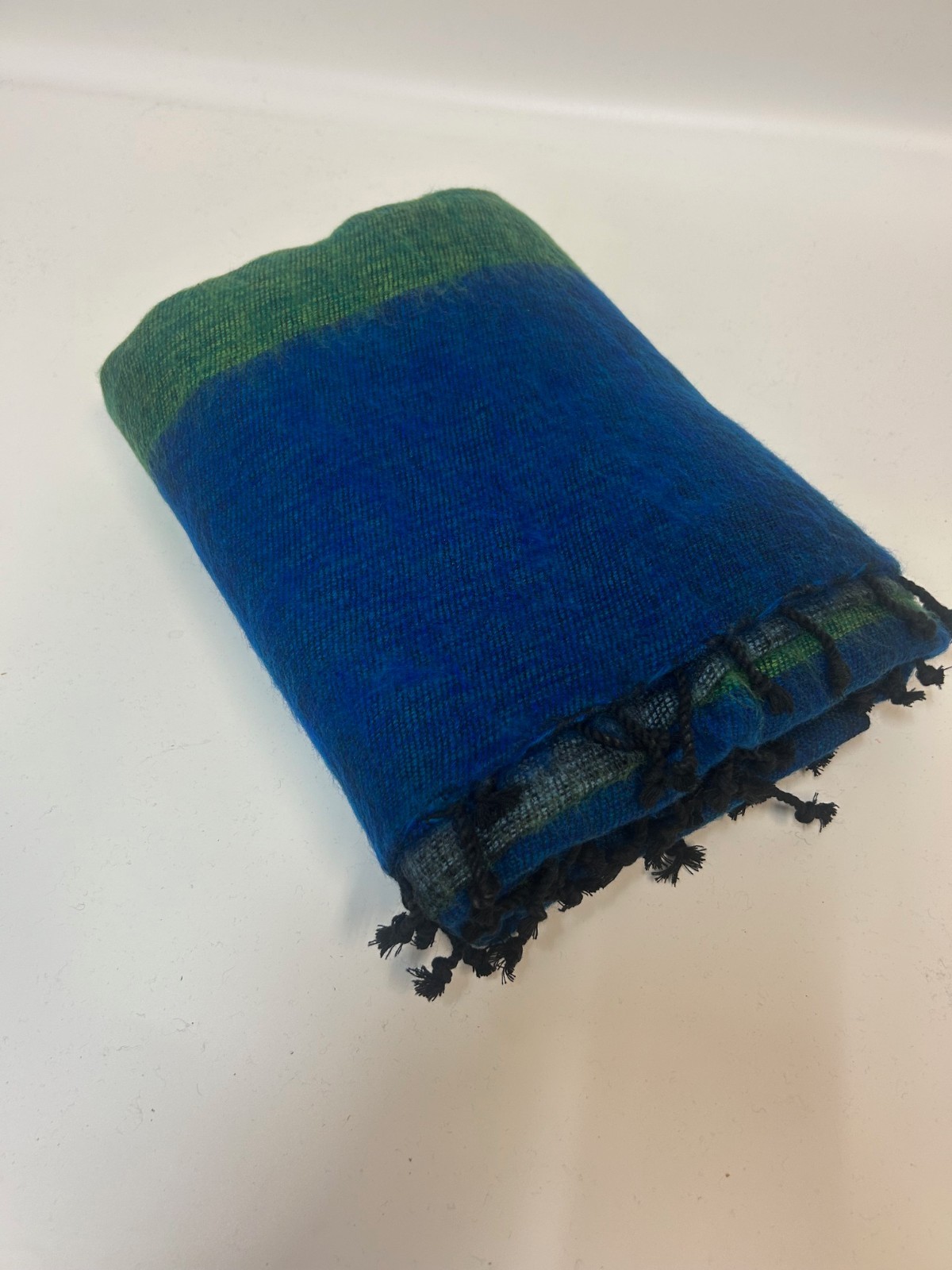 Extra Soft High Quality Yak Wool Travel Blanket Throw Handwoven Nepal 48" x 90" gallery