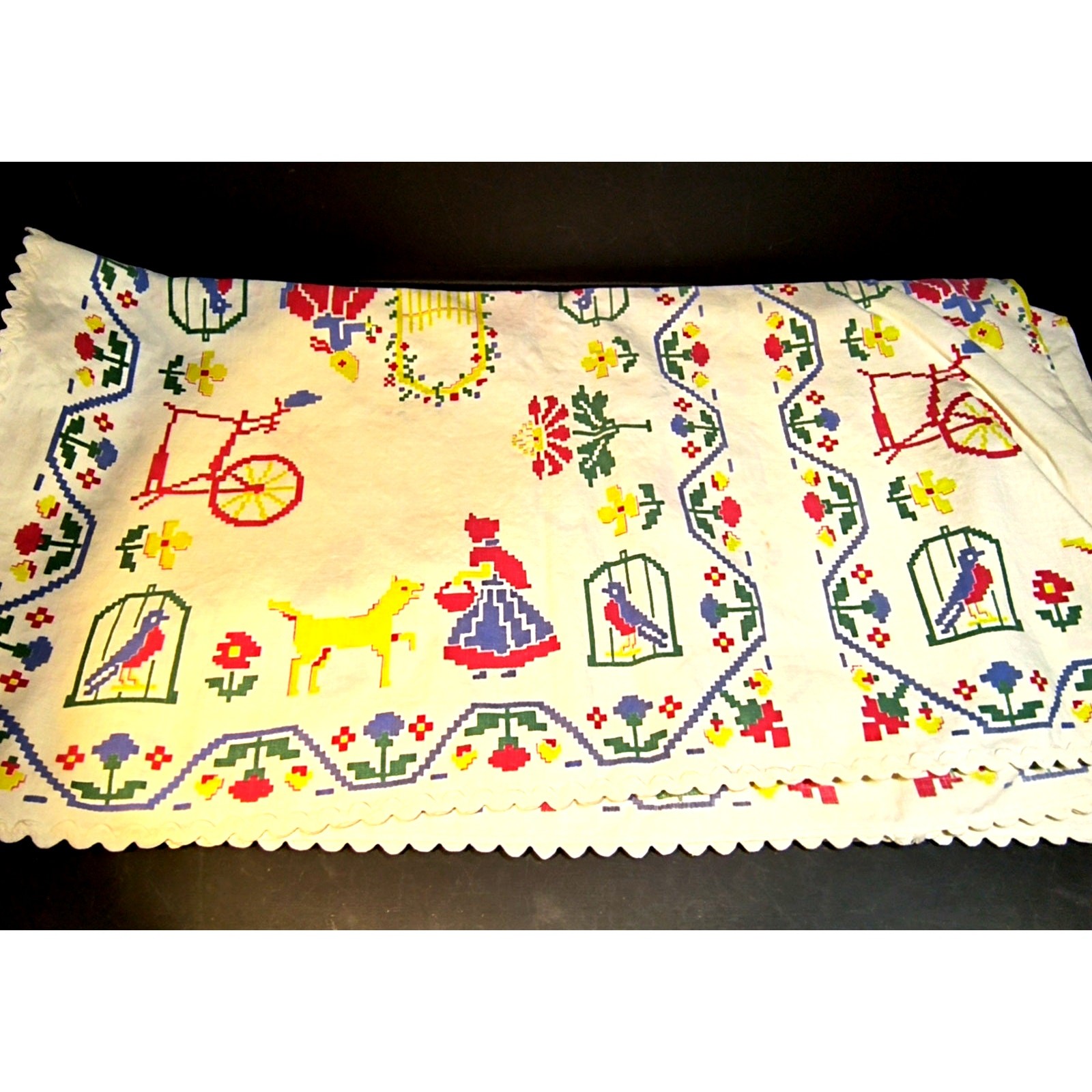 1625. Tablecloth Cotton Patterned with Ric Rac Trim gallery