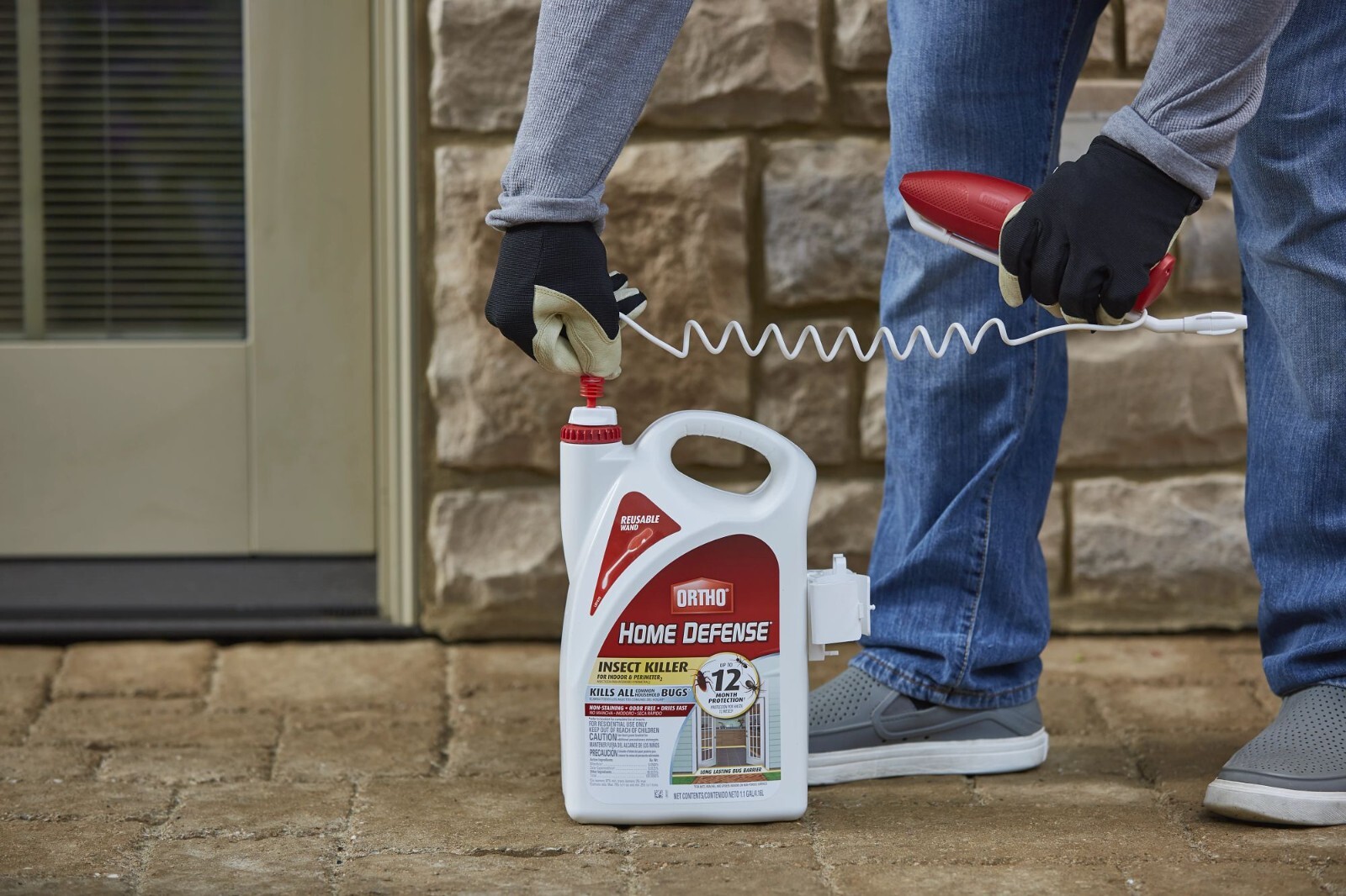 Ortho Home Defense Insect Killer for Indoor & Perimeter2, Comfort Wand 1.1 gal. gallery