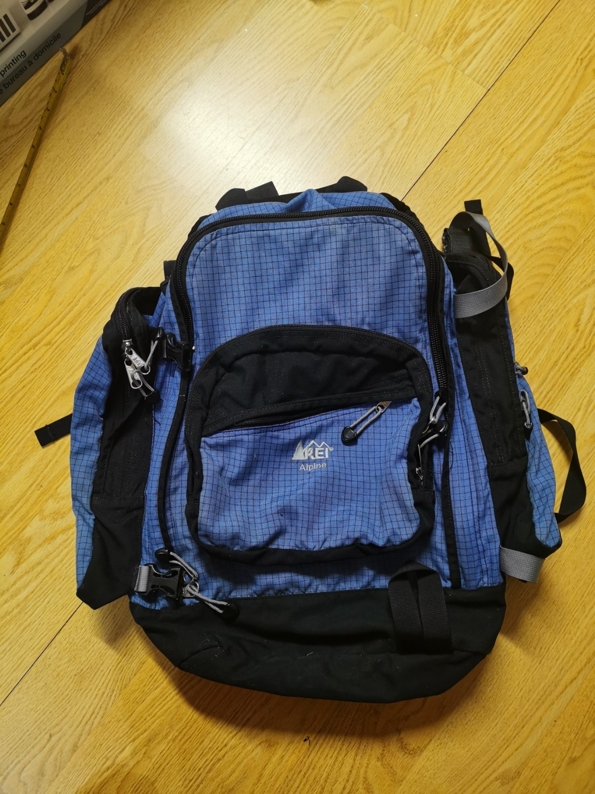 Rei Alpine Hiking Camping Blue Black Backpack