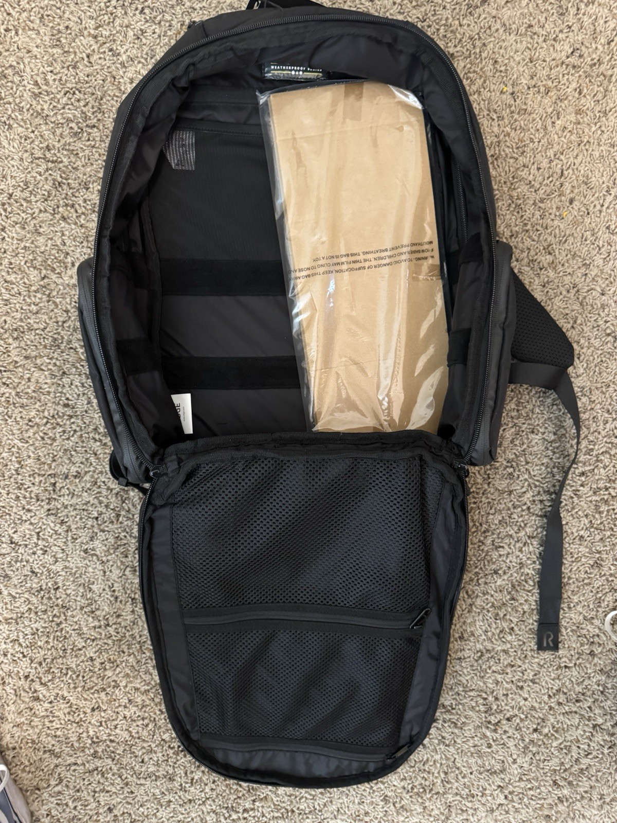 ridge commuter backpack Black 20L RFID Blocking Wallet Weatherproof 3