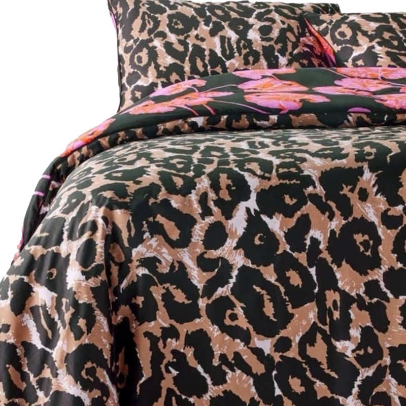 Leopard Geranium Reversible Full/Queen Comforter Set with Shams, DVF for Target gallery