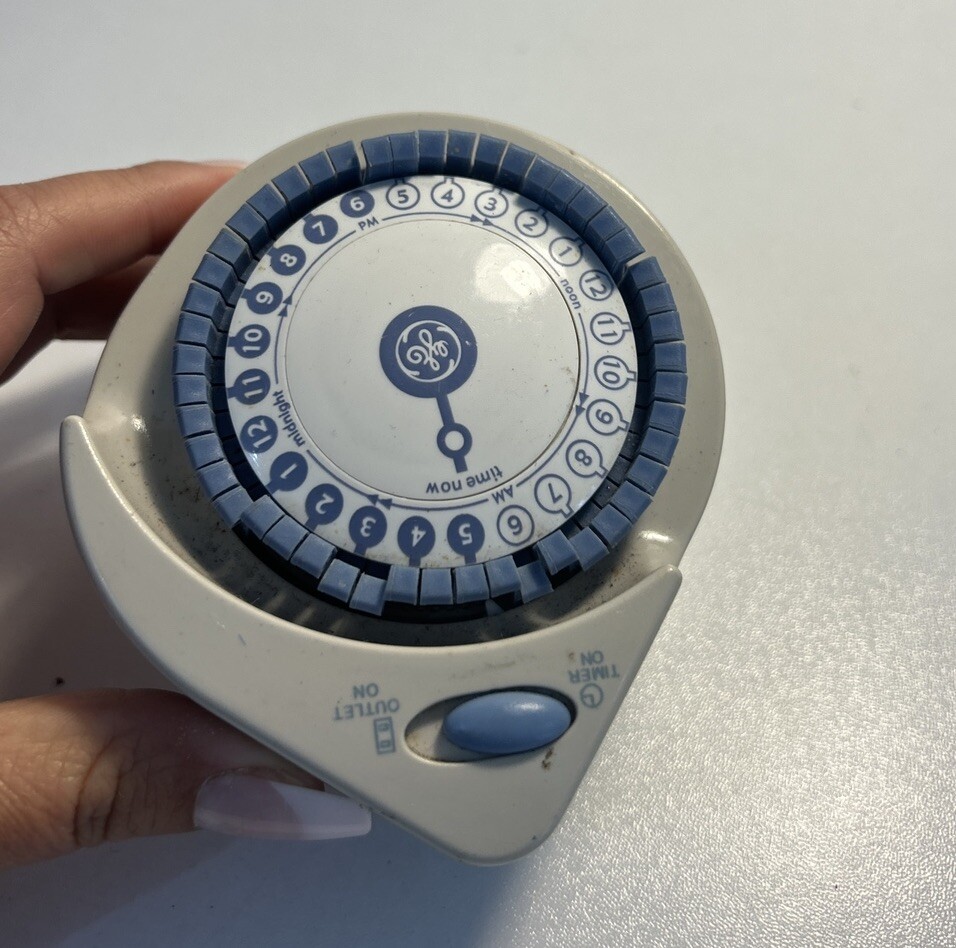 GE 24-Hour Timer GE5101N For Indoor Use Only Untested gallery
