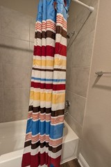 Hookless Shower Curtain Fabric Bold Stripes 71″ x 86″ Magnet Corners NWOT