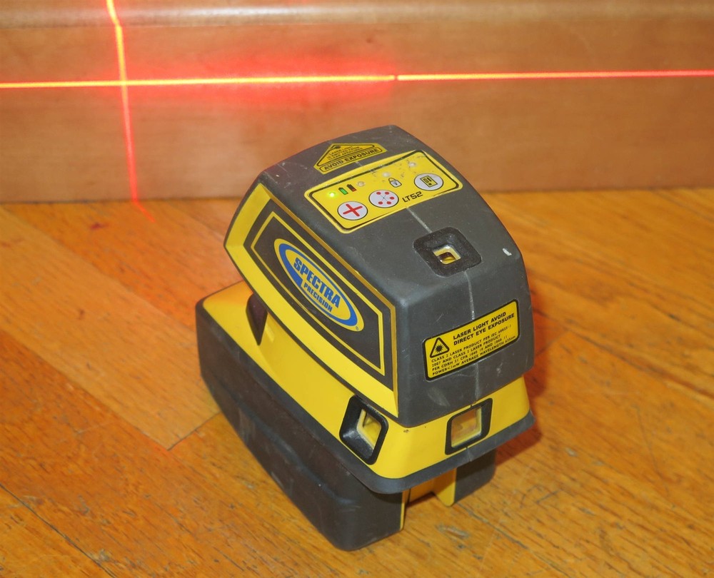 Spectra-Precision Trimble LT52 Horizontal Vertical Cross Laser Line Tool - READ