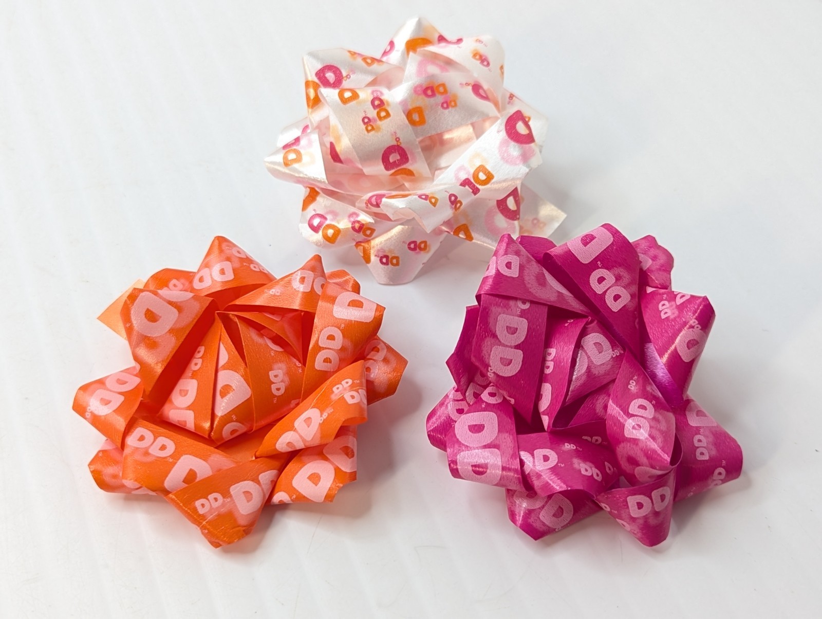 Genuine Dunkin Donuts Gift Bows (3 pieces) Stick-On Present Wrapping Christmas gallery