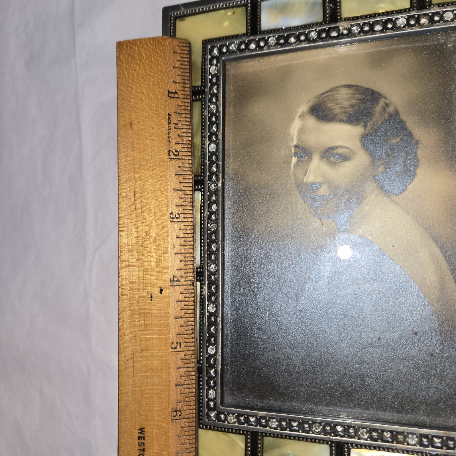 Vintage 4X6 Frame Abalone Shell, Crystals~With Vintage Photo Of Woman gallery
