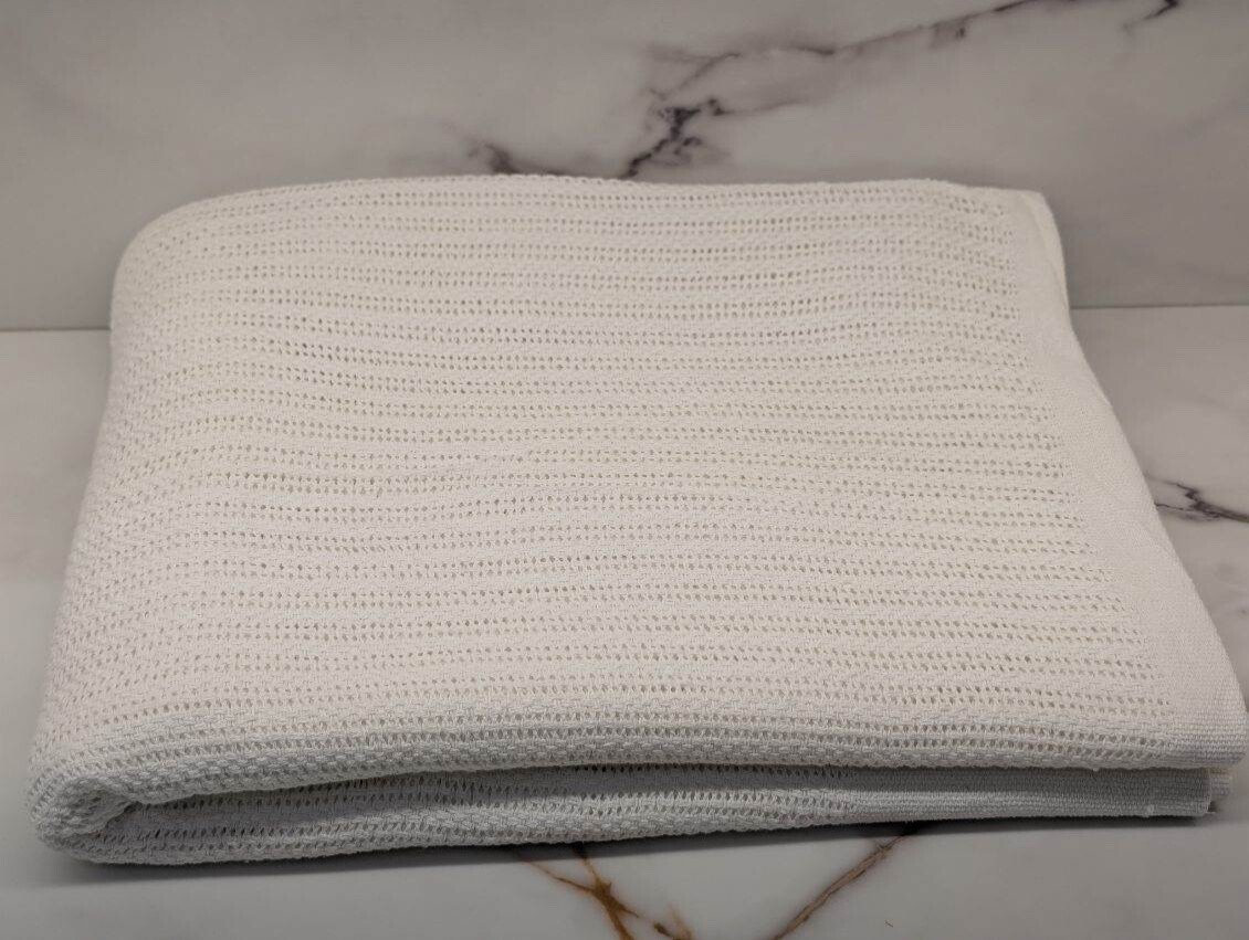 100% Cotton Knit throw Blanket – Soft, Breathable & Lightweight – Cream White gallery