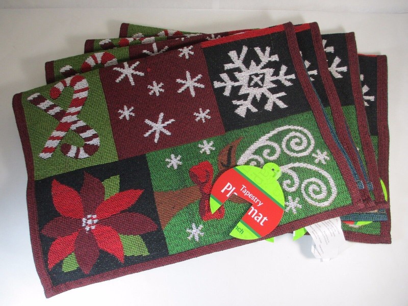 4 Tapestry Polyester Cotton Blend Placemats Holiday Santa Winter Scene 19 x 13" gallery
