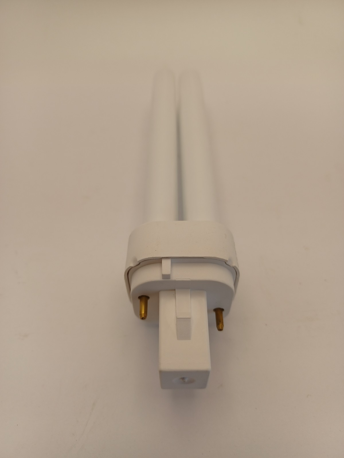 97010730 Broan Fluorescent Light Bulb S97010730 18 Watt gallery