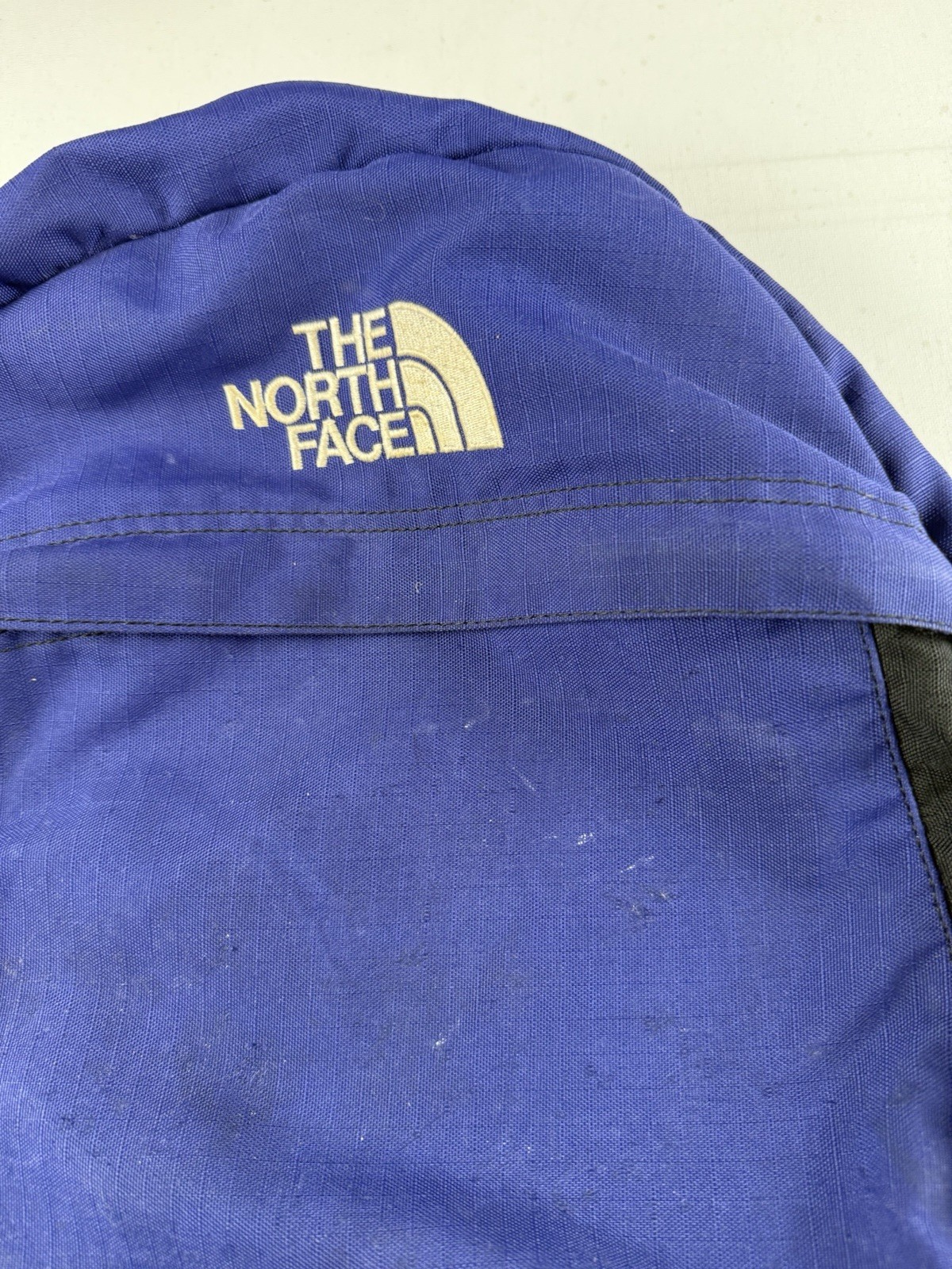 THE NORTH FACE Vtg Inyo Red Blue Backpack Adjustable Shoulder Straps 3