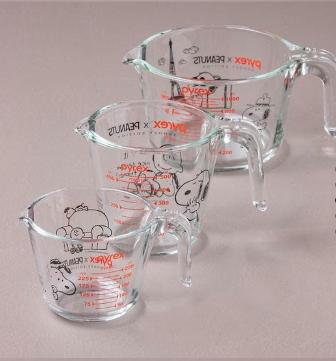 Pyrex x Snoopy Measuring Cup Tempered Glass Heat Resistant 3 Size set gallery