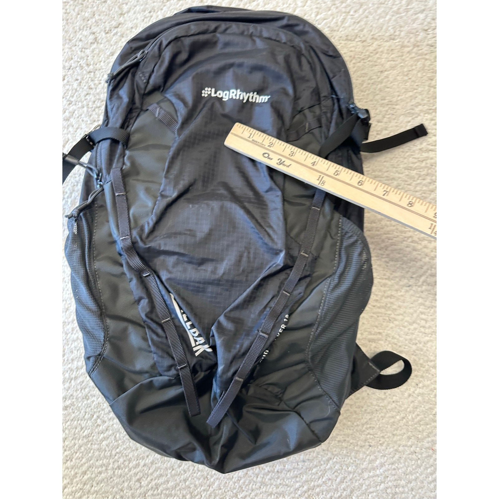 Camelbak Cloud Walker 18 Backpack 4