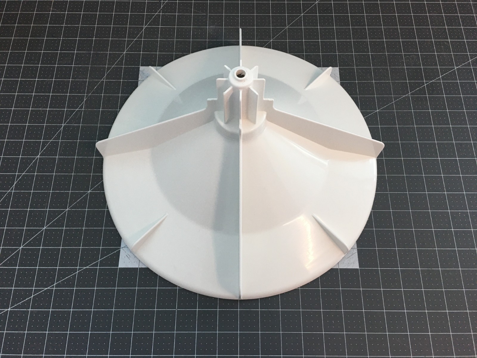 Maytag Washer Agitator Base P# 21001530 gallery