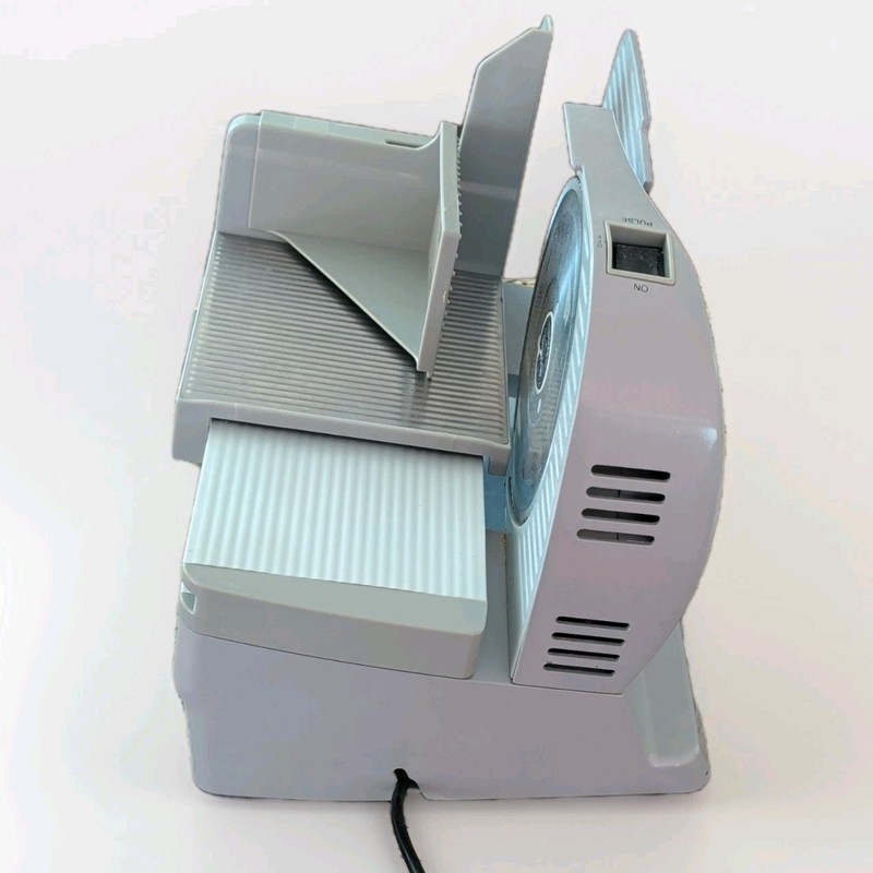 Chef'sChoice 610 Electric Adjustable Food Slicer 6" Blade White/Silver gallery