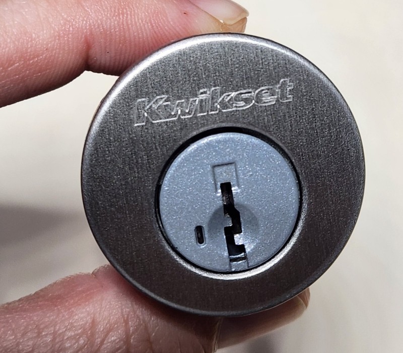 Kwikset Smartkey Deadbolt Cylinder Replacement 2 KEYS - Silver/Nickel 83373 gallery