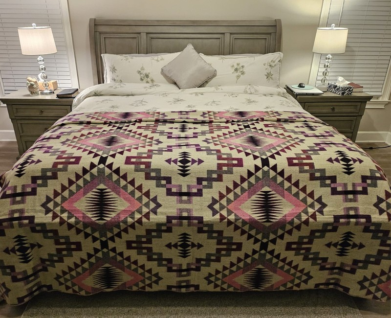 EXTRA LARGE, REVERSIBLE, ALPACA WOOL,MULTICOLOR BLANKET ECUADOR 74,8x91,33 in gallery