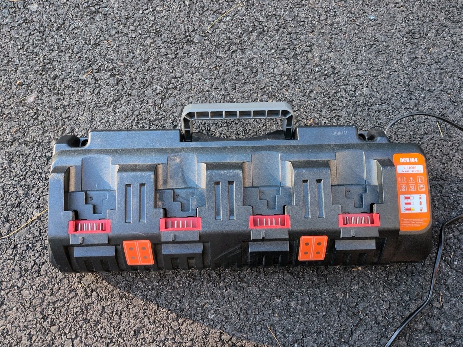 DCB104 Li-Ion Max Multi-Port Battery Charging Station for Dewalt, Free Shipping! gallery