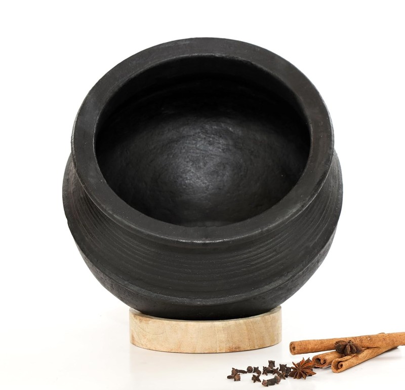 Clay Earthenware Pot LPG and Microwave Safe Unglazed/3 L Black Indian Traditiona gallery