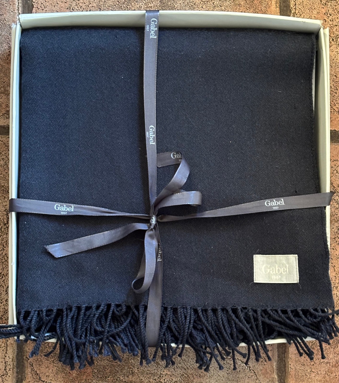 NEW GABLE 1957 BLACK Lambswool/Cashmere/Silk Blend Throw 51” x 73” (FRINGE END) gallery