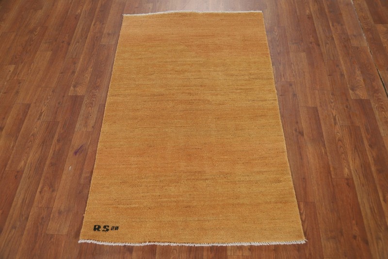 Versatile Gabbeh Solid Design Peach Wool Modern Foyer Rug Ideal for Any Room 3x4 gallery