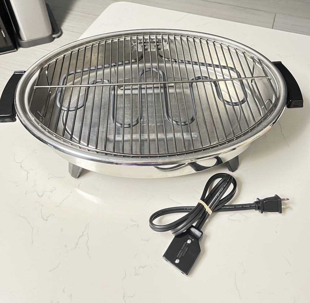 GENUINE Saladmaster Indoor Smokeless Broiler/Grill Only Use Few Times