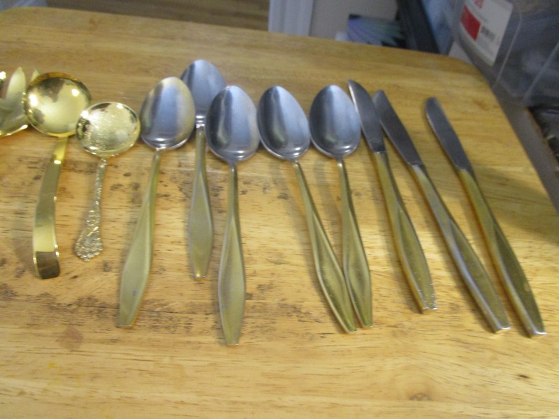 lot mixed gold plated cutlery gallery