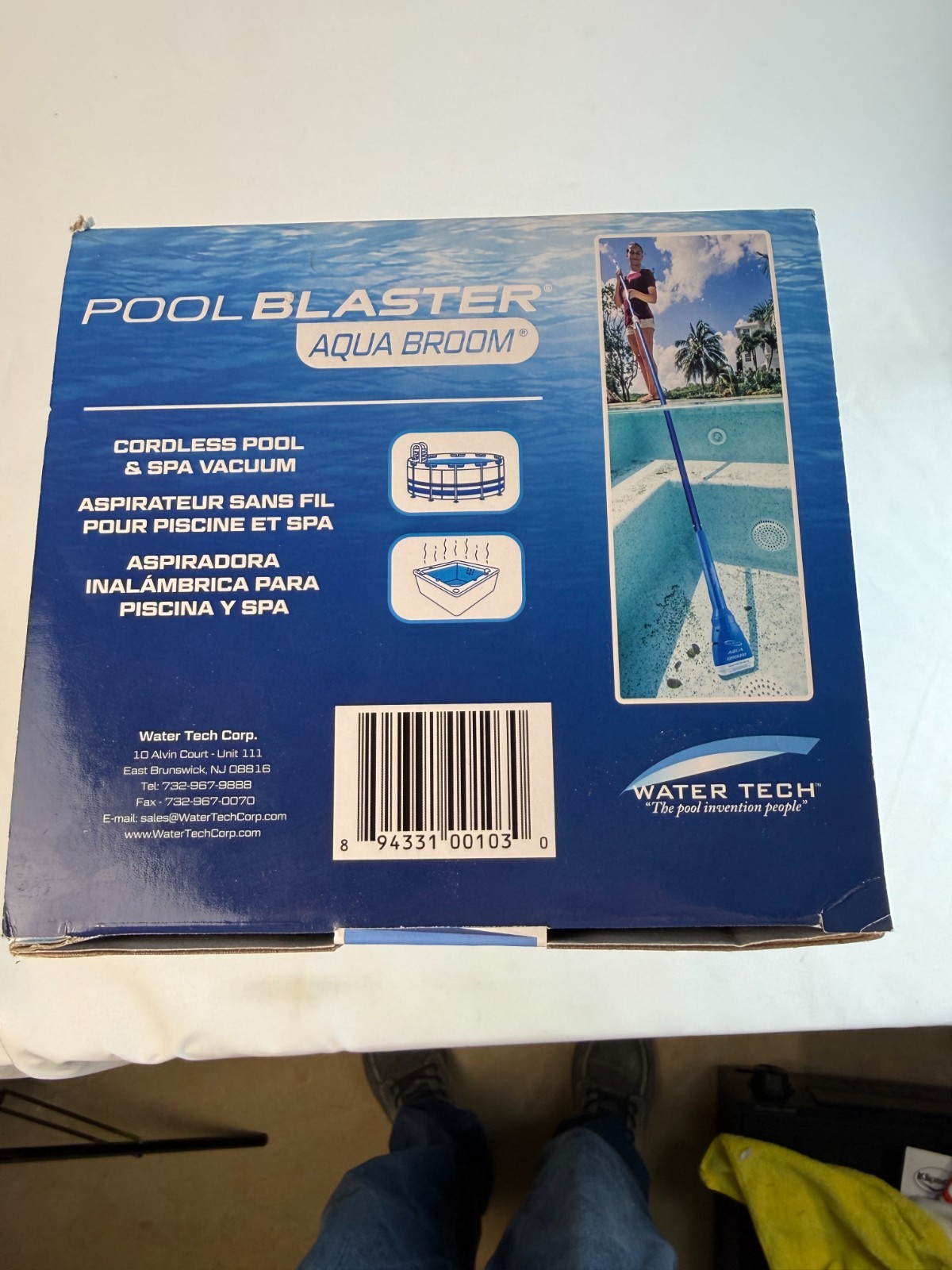 Water Tech Pool Blaster Aqua Broom Handheld Battery Operated Spa & Pool Vacuum gallery