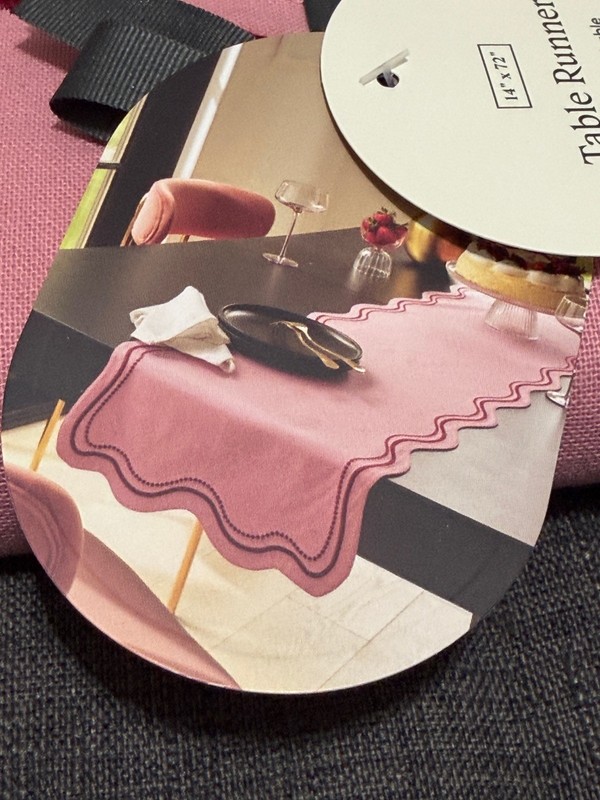 Threshold Scalloped Table Runner Pink Burgundy Dotted Border 14x72 New gallery