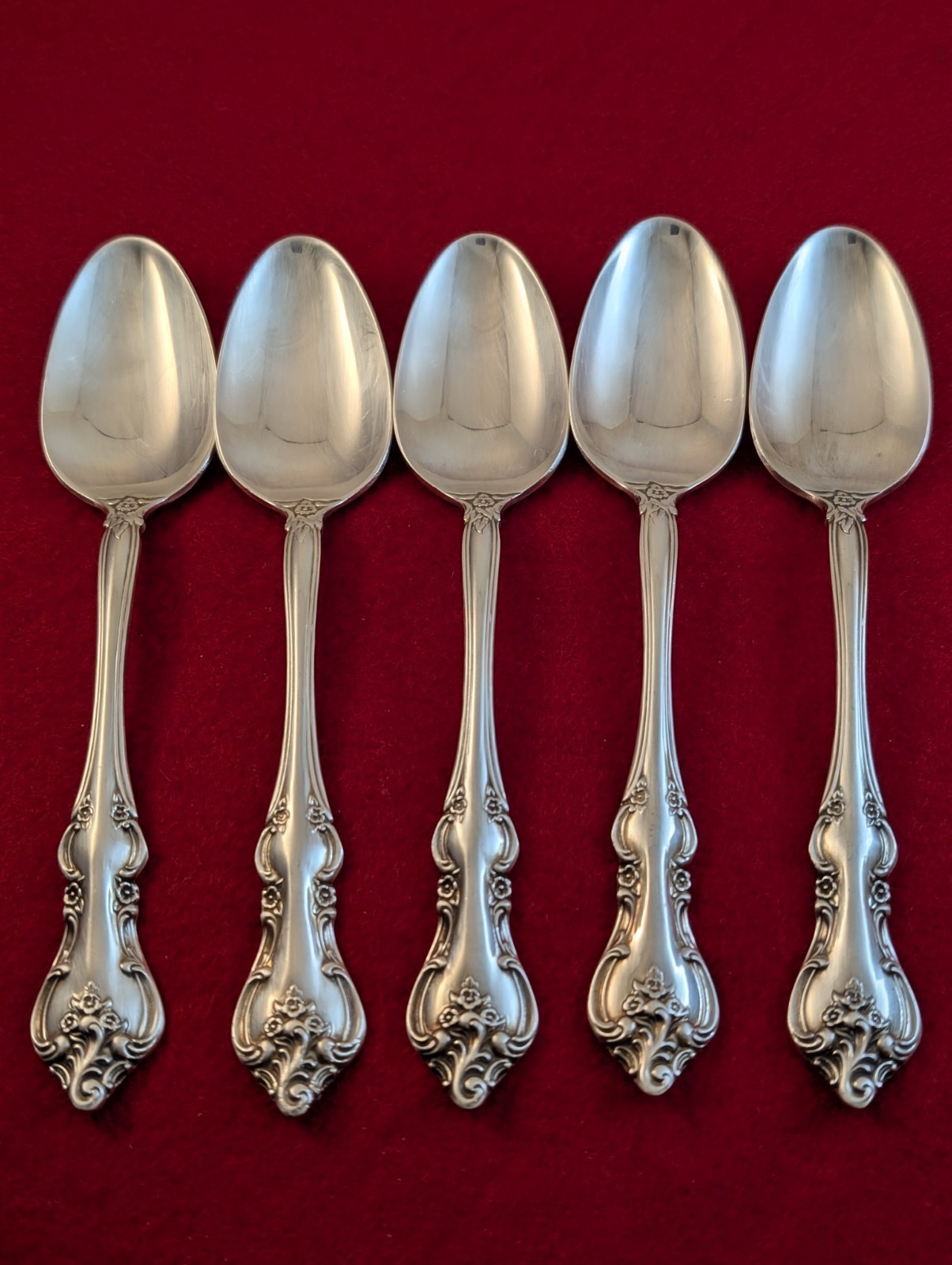 Set Of 5 International Deep Silver SilverPlate ORLEANS Teaspoons Flatware gallery