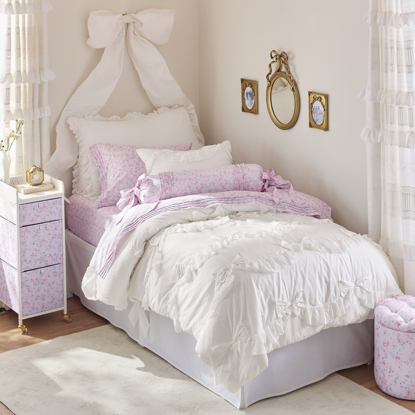 Pottery Barn LoveShackFancy Windsor Rose Sheet Set Twin NEW gallery