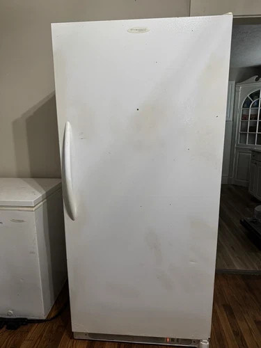 Frigidaire Upright Freezer 18 Cu. Ft. Excellent condition. Cleaned and sanitized gallery