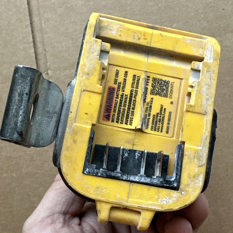 DEWALT DCF809 Impact Driver 20V Brushless 1/4 in Compact Lightweight HEAVY USE gallery