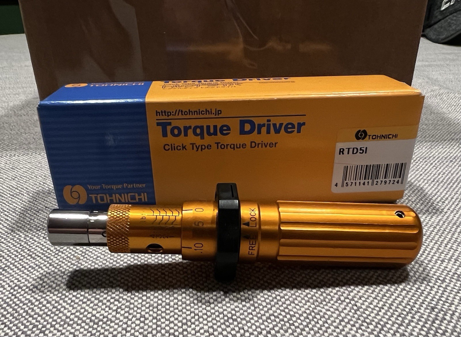 Tohnichi RTD51 ADJUSTABLE .1 - 5 in lbs Torque Screwdriver gallery