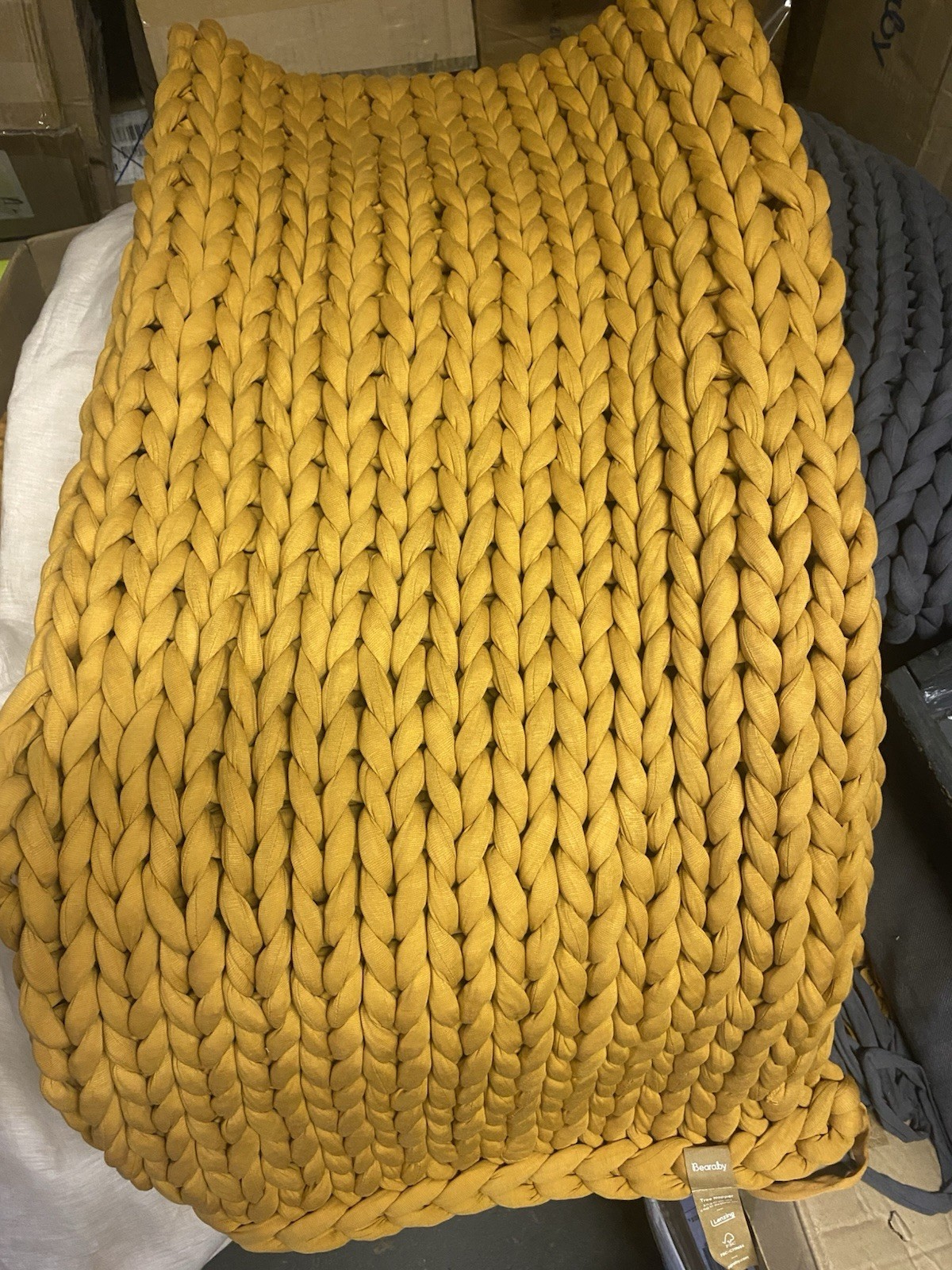 Bearaby Tencil Tree Napper Throw 20 Lb Reta $349 Marigold Wheat gallery