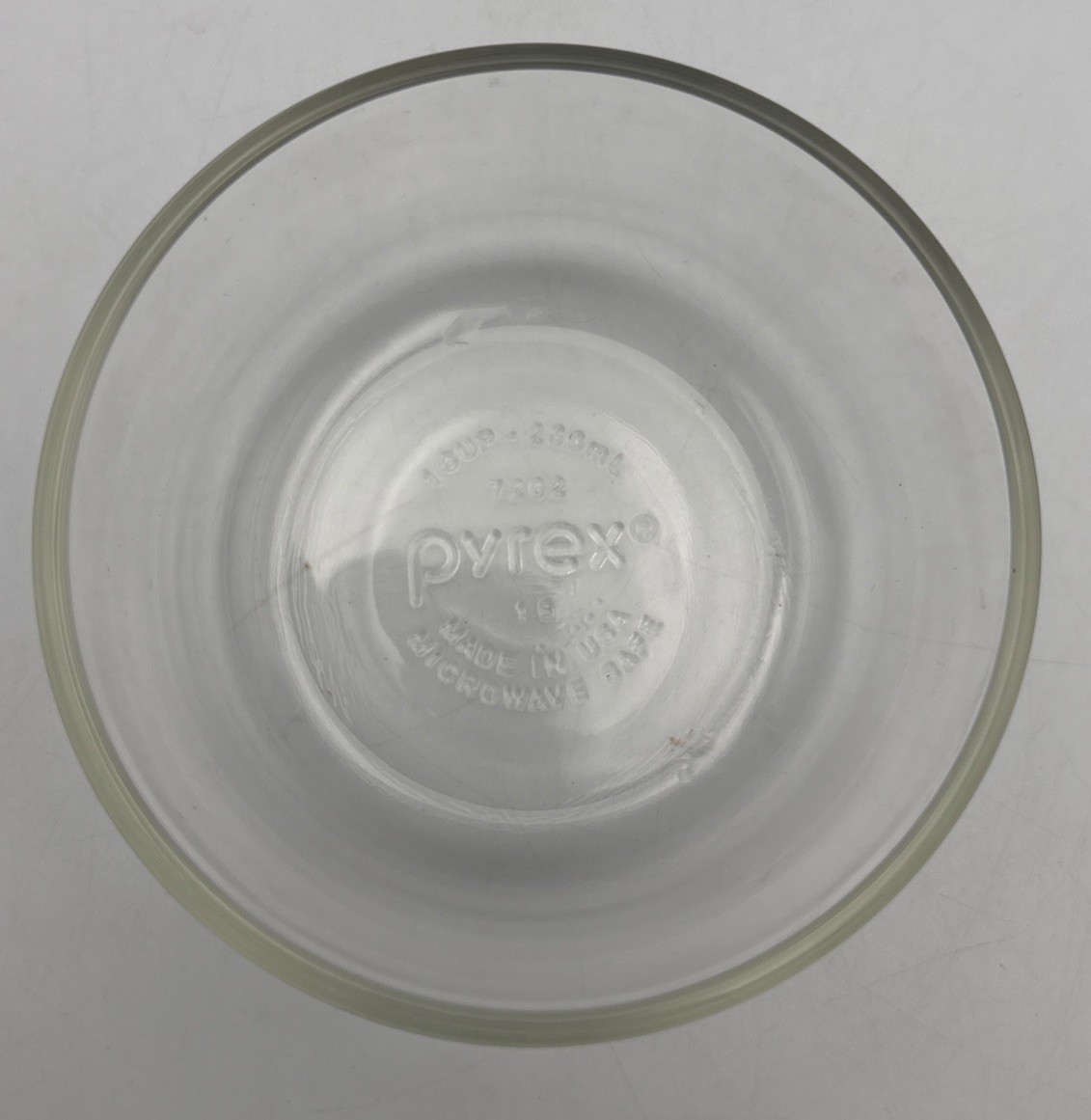 Pyrex (#7202) 1 Cup / 236 mL Round Glass Container w/ Blue Lid Set of 4 PreOwned gallery