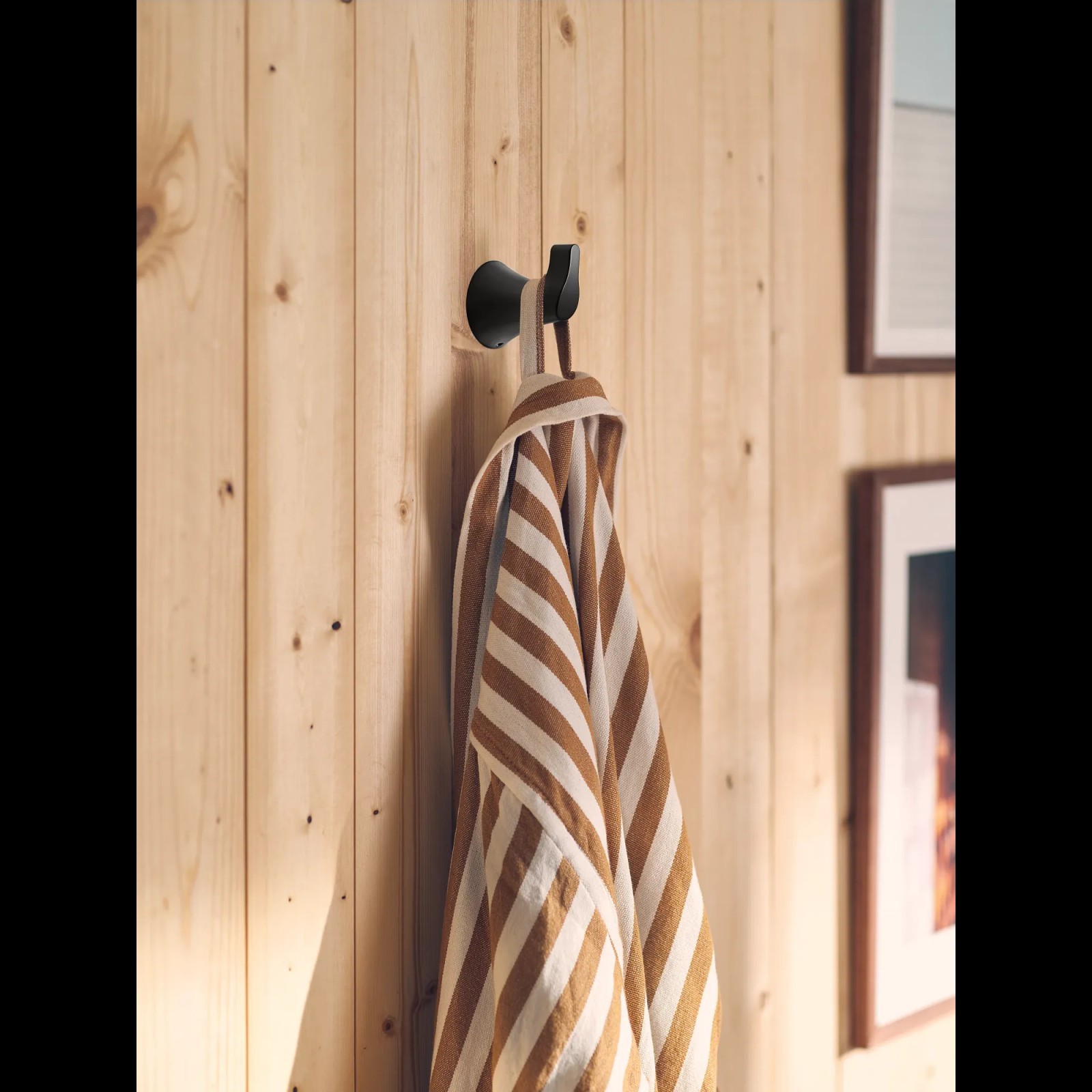 Moen GRAEDEN Towel Robe Hook for Bathroom/Kitchen Matte Black Y0903BL gallery
