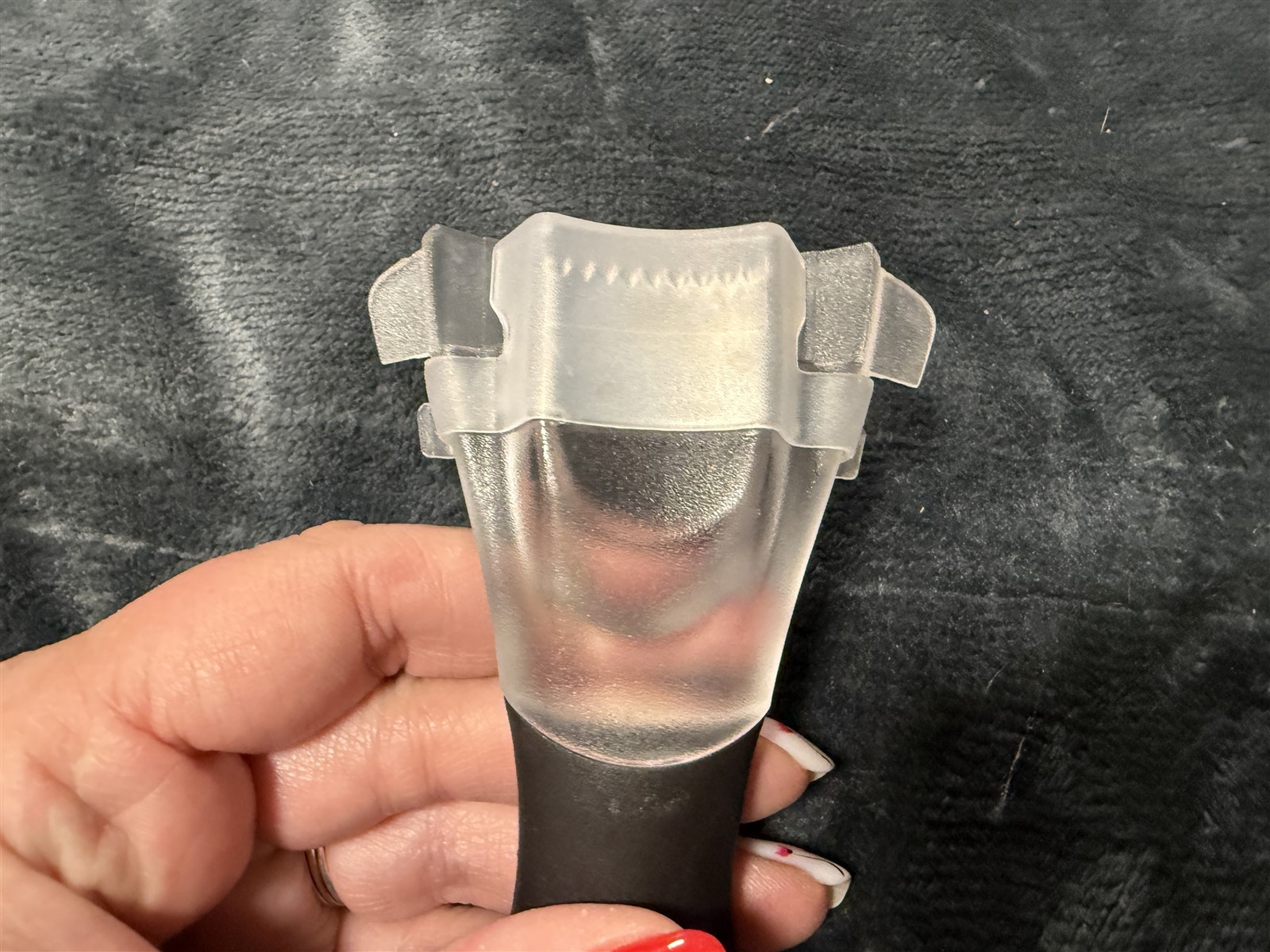 PAMPERED CHEF 1114 CORN KERNEL CUTTER TOOL WITH COVER "WASHED NEVER USED" gallery