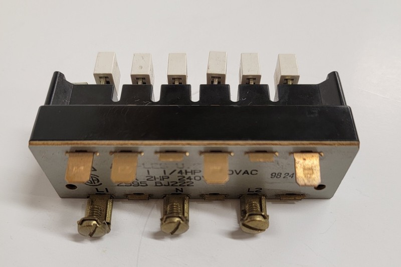 ARK-LES 6 OPTION SELECTOR SWITCH 2995 BJ222. gallery