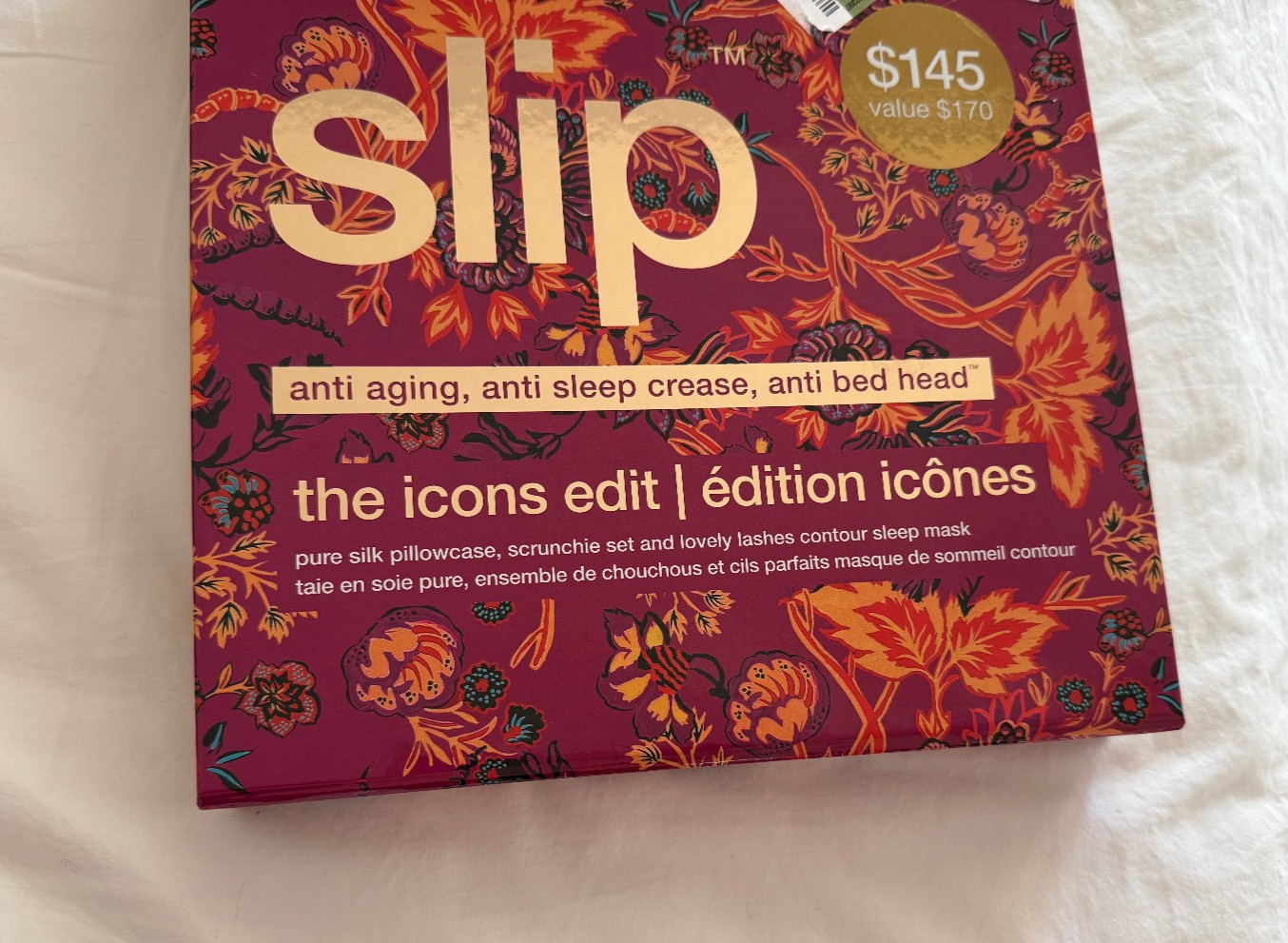 New Slip The Icons Edit Pillow Case, Contour Eye Mask, & Scrunchies Gift Set gallery