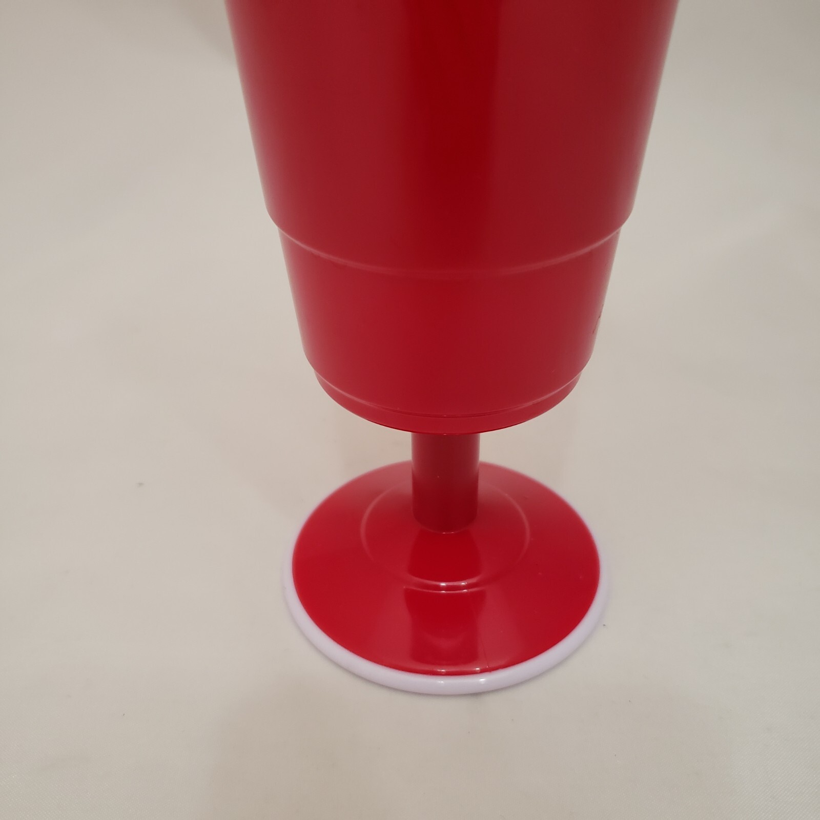 Red Cup Living Reusable Wine Cup, 8-Ounce, Stemware Footed EUC gallery